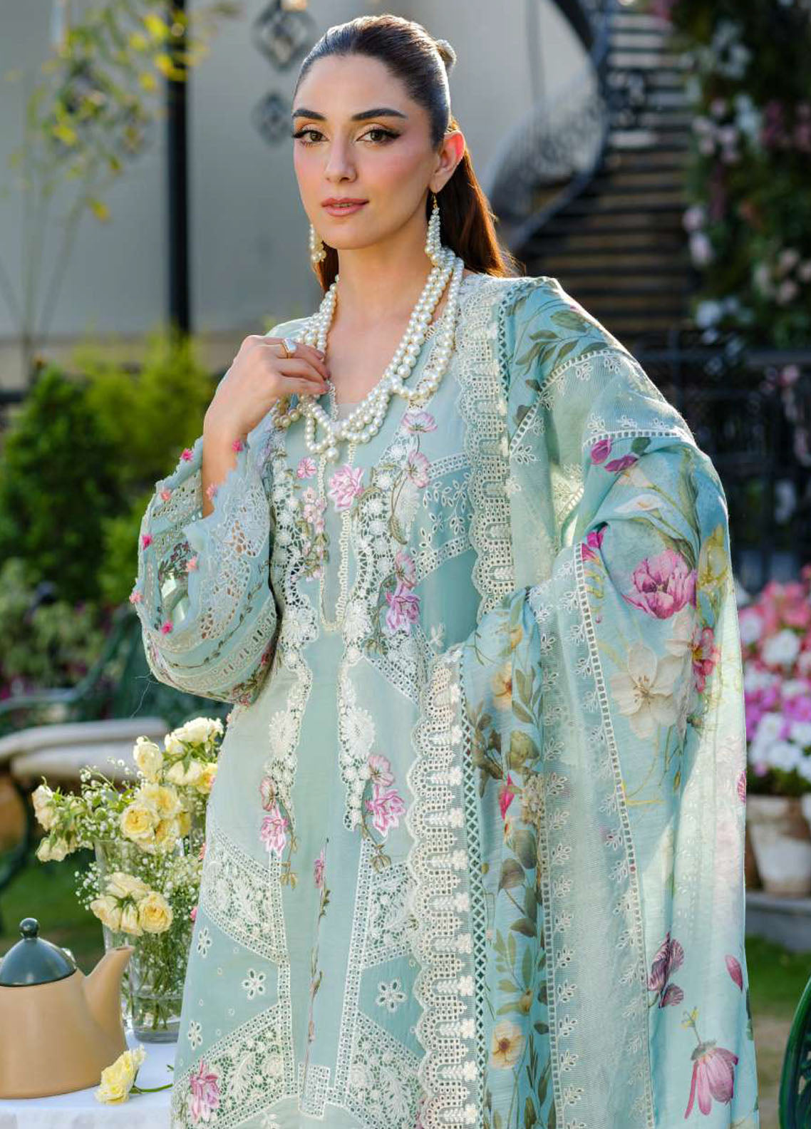 Elaf Embroidered Lawn Suits Unstitched 3 Piece ELH-2B Zoya