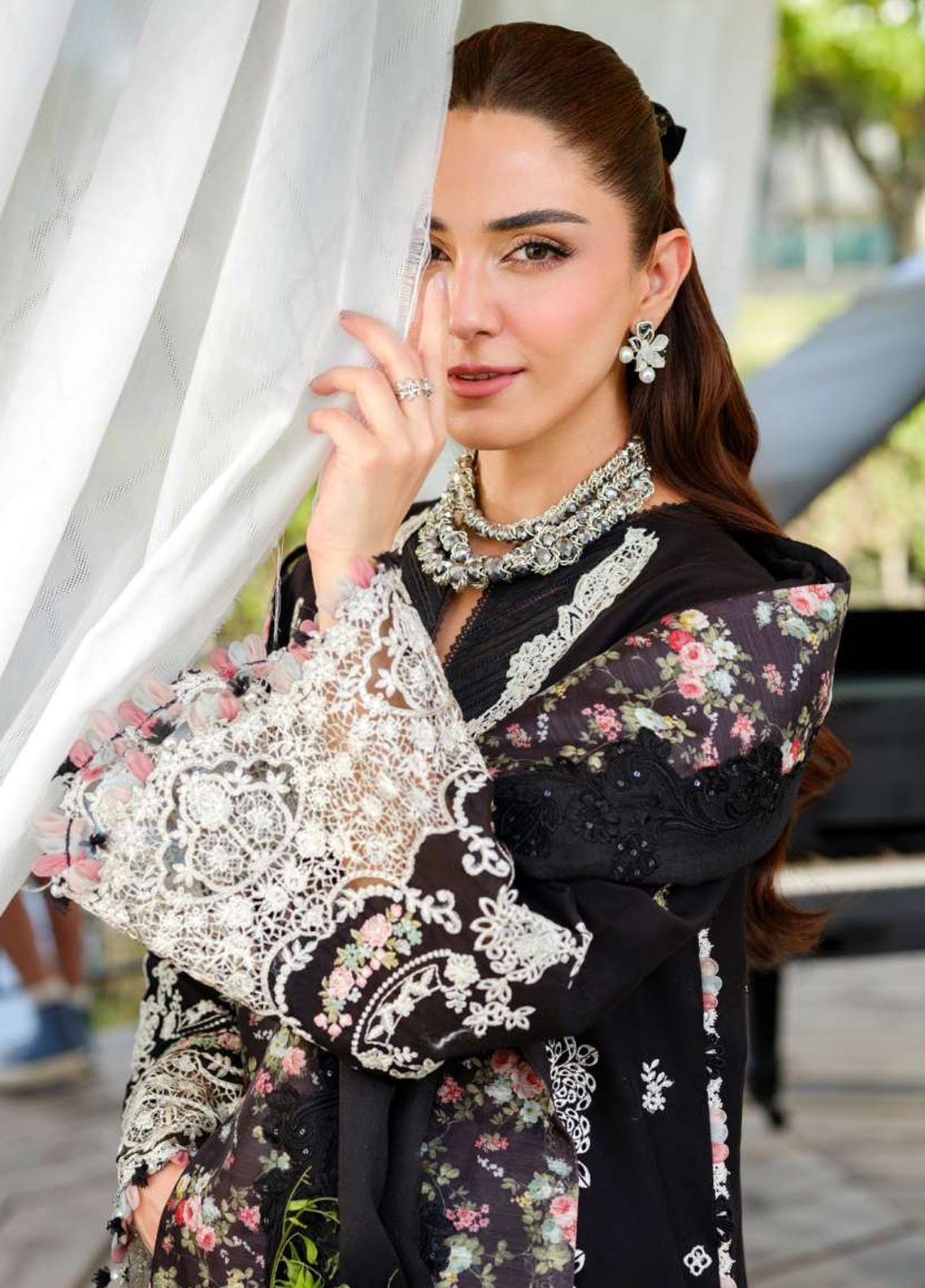 Elaf Embroidered Lawn Suits Unstitched 3 Piece ELH-6A Serena