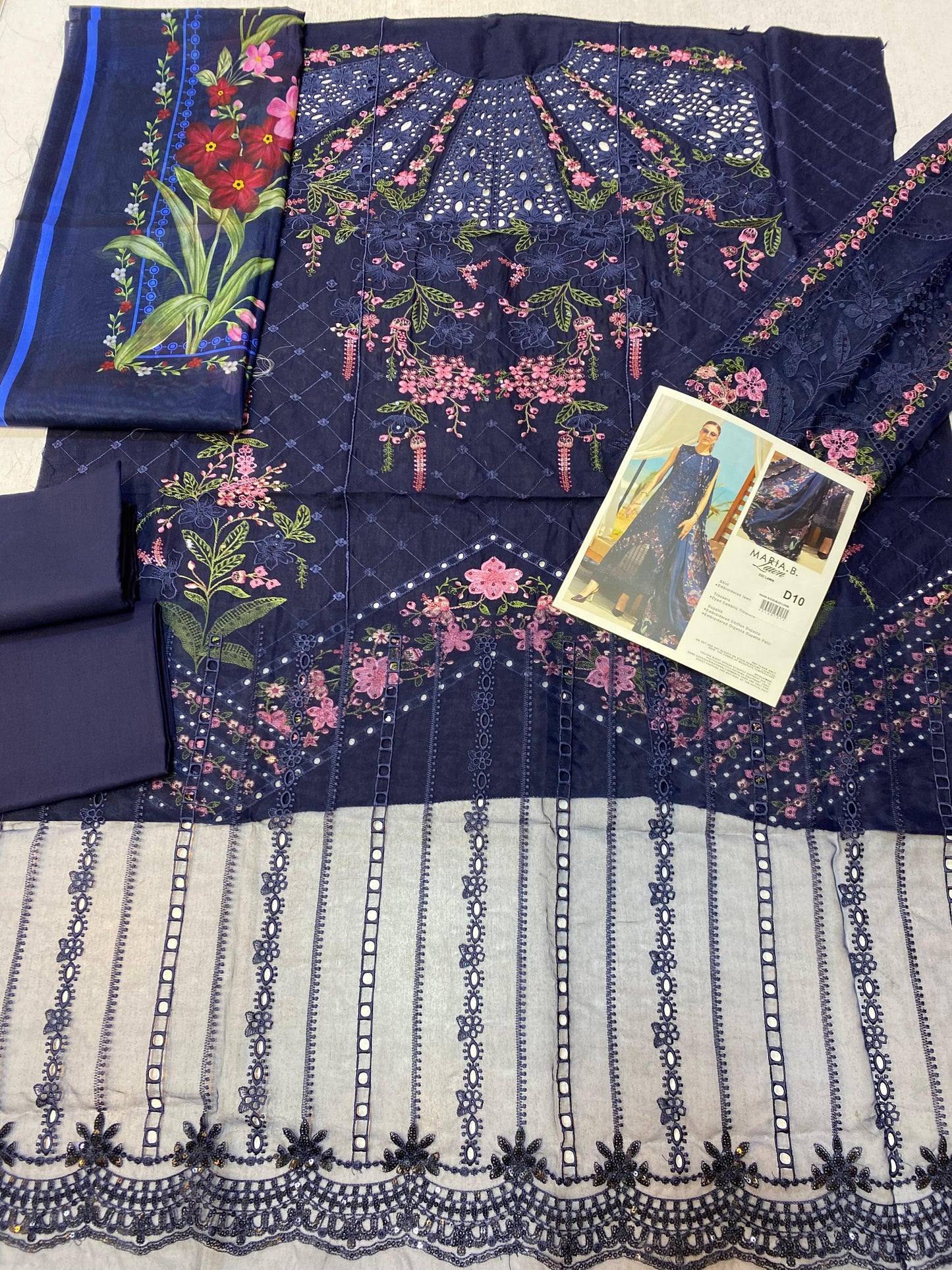 Maria B - 3 Piece Unstitched Embroidered Lawn Suit - EID LAWN-25-10